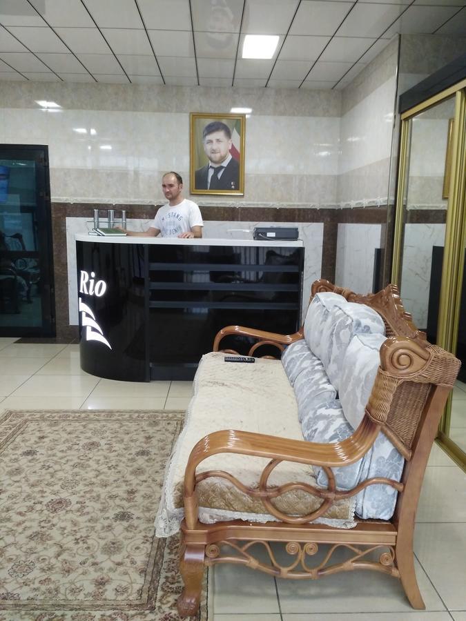 Hotel Kavkaz Gugermesz Kültér fotó